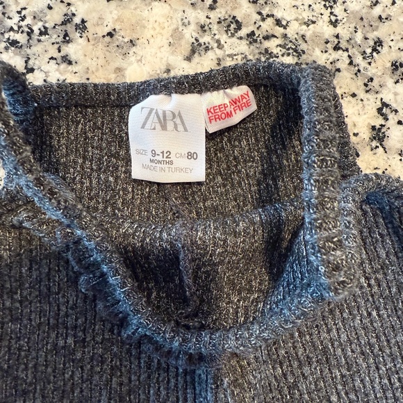 Zara Ribbed Knit Outfit - Picture 3 of 4